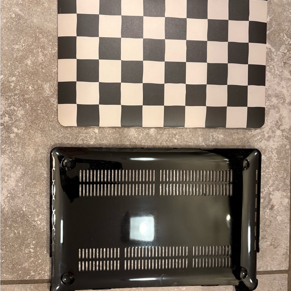 2 Cases & Keyboard cover